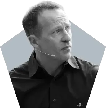 Headshot of Paul Bradley