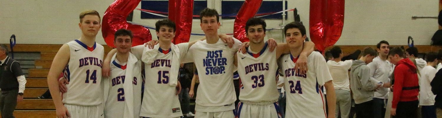 Boys' Varsity Basketball masthead image