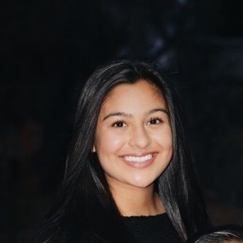 Xenia Cruz