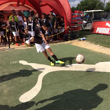 Lucio Hernandez-Navarro