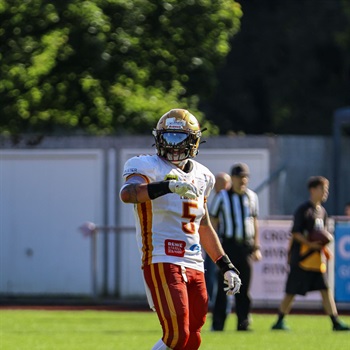 Julian Herrera (Seniors)