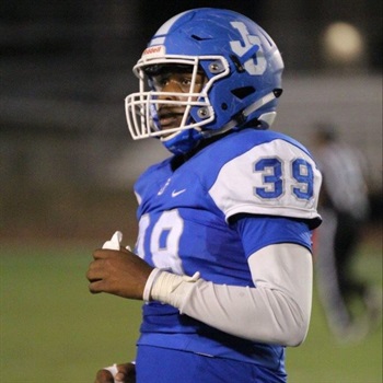 D'Mari Barnes-Jewell