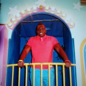 Azonto Okwir
