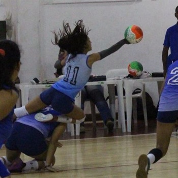 Isis Cunha