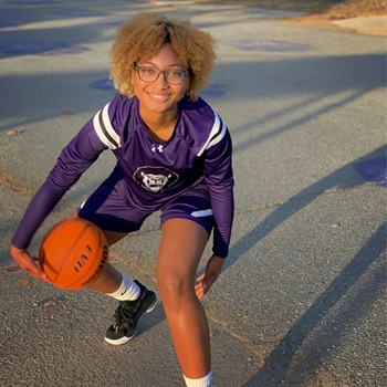 Khya Robinson