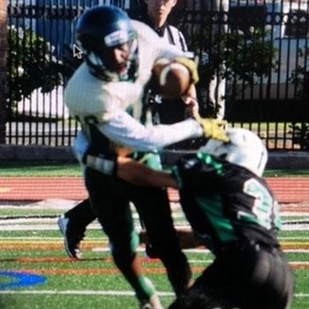 De'Andre Ursua-Hendrick