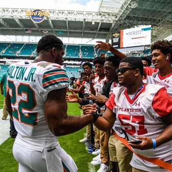 Isiah jacolby Gollette