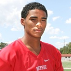 Dtravius Neal