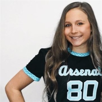 Jasmine Sennett