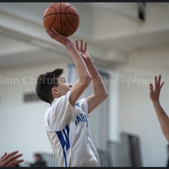 Kyle Holmes