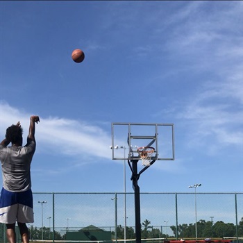 Duchein Quinell Williams