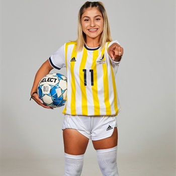 Alexis "Chiquita" Vasquez