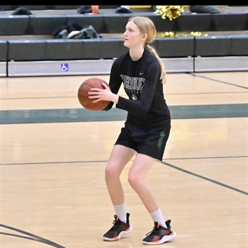 Niana Holman