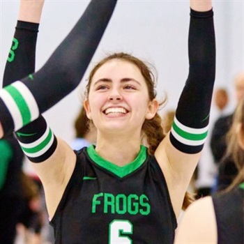 Claire Holcomb
