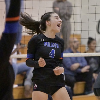 Alexandra "Lexi" Roben