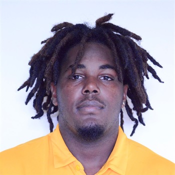Dezmion Kelly