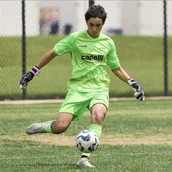 Tyler Phornsutiphaijit