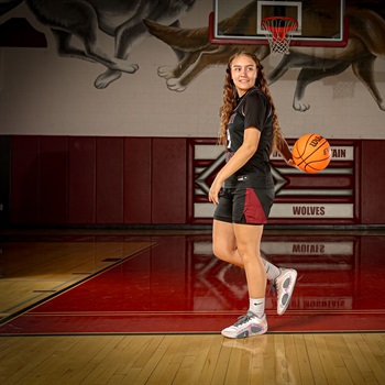 Nicolette "NIkki" Kelly