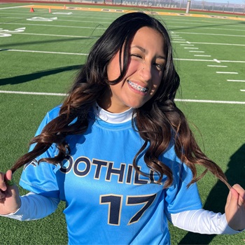 Diana Flores Serrano