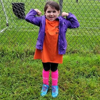 Leanne (Ember's Mom)