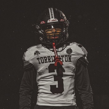 Naziah " Naz " Lopez