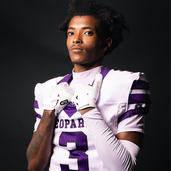 DeAndre White