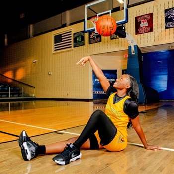 Kennedi Taylor