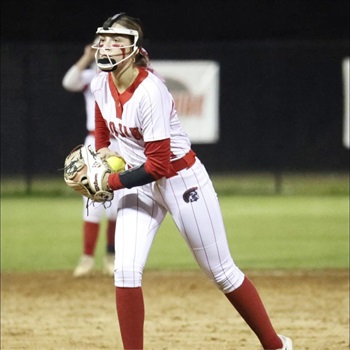 Elizabeth (Izzy) Pittman