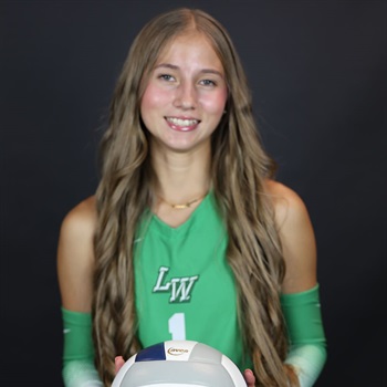 Karina Velez Esteves