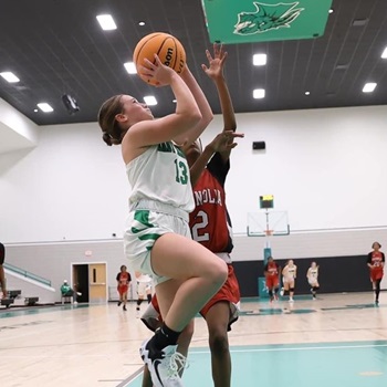 Kinsley Hollensworth