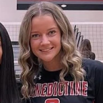 Alayna “Lainee” Mustain