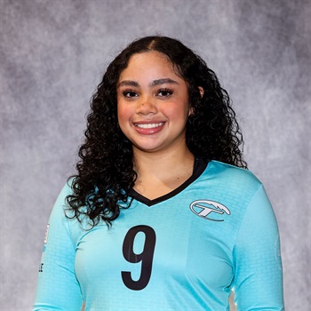 Aniya Jackson (admiin)