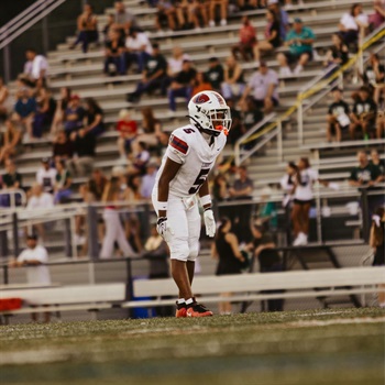 Jayvion White