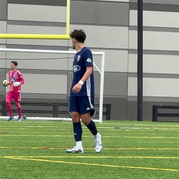 Dario Vicente Flores