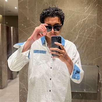 29wfkg4j5s 29wfkg4j5s@privaterelay.appleid.com