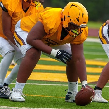 Ma'Naih Curry-Hopkins