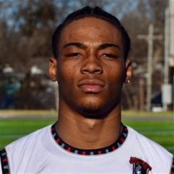 Den'Quarrius Green