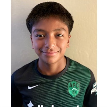 Yoni Paguada Velasquez