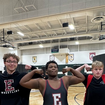 Tarrell Brown Jr (MILKDUD)