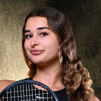 Hayley Ross-Settineri