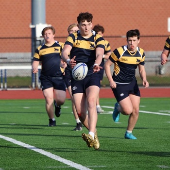 Josh Arnold