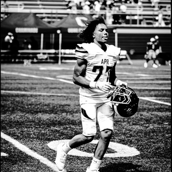 Yadriel De Los Santos