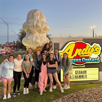 Caroline Schlesinger