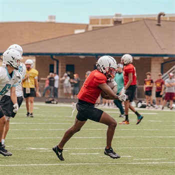 Khris "Hollywood" Toran