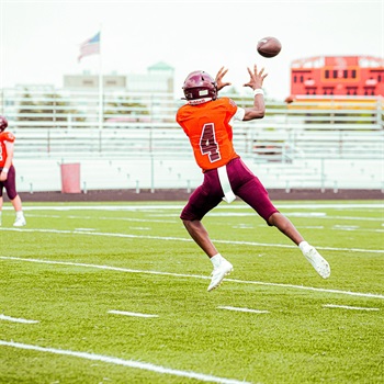 Elijah Echols