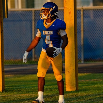 Zhaire Davis
