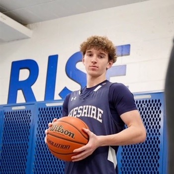 Chase Leonardo