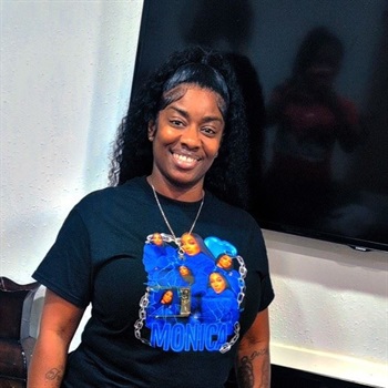 Roshandra Young