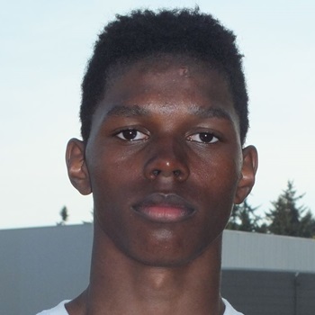 Izayah Dennis
