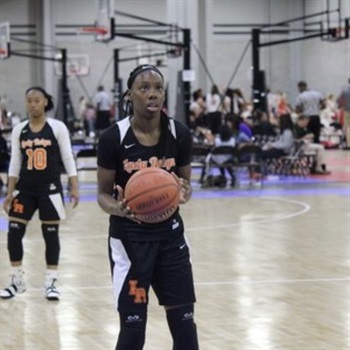 Amari Sims